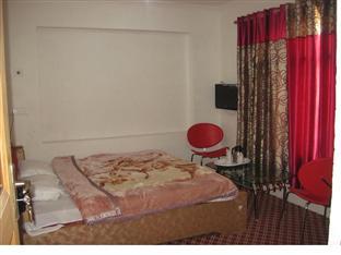 Hôtel Grand Sultan à Srīnagar Extérieur photo